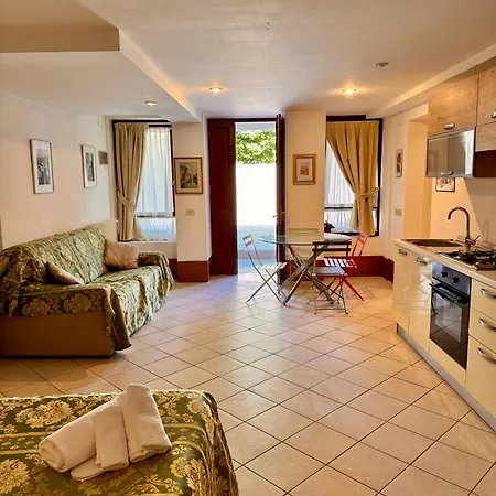 Cannaregio 3009 Tourist House Венеция