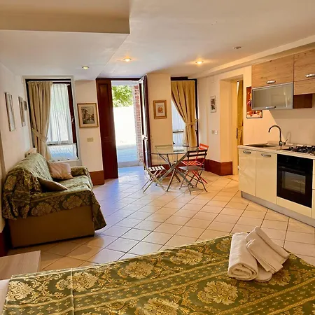 Apartment Cannaregio 3009 Tourist House *